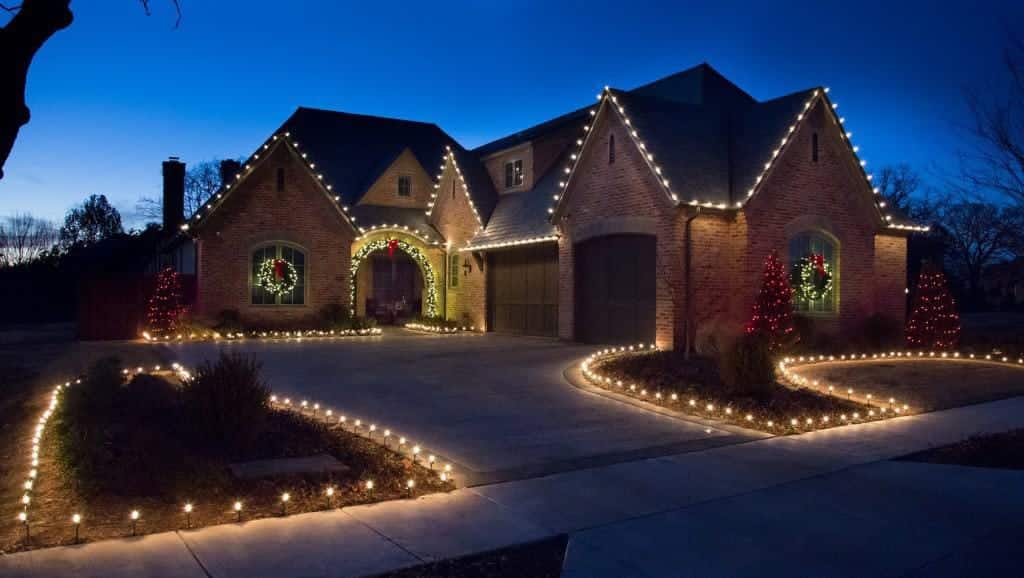 Christmas light installers Oklahoma City, OK