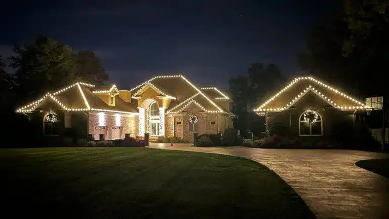 Full Roofline Christmas Lights Project in Yukon