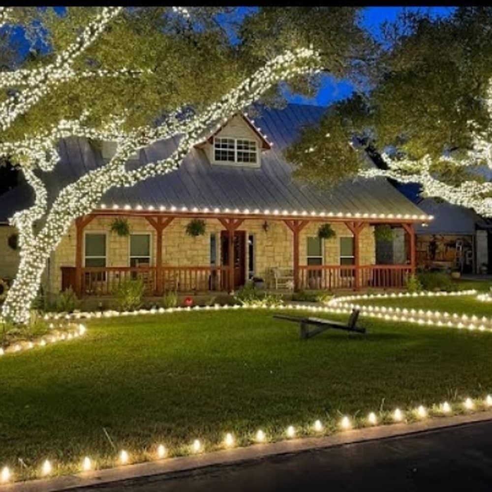 Perimeter Christmas Lighting Yukon ok