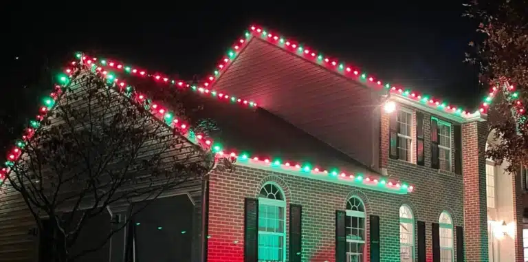 Red and Green Christmas Lights OKC Red and Green Christmas Lights OKC - Installation and Takedown